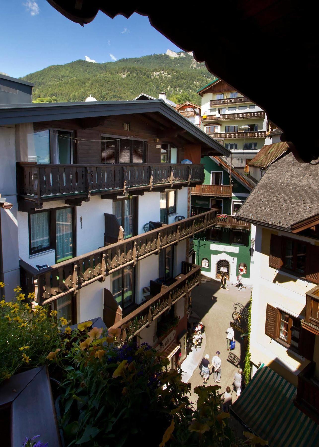 Hotel Weisser Hirsch Sankt Wolfgang im Salzkammergut Экстерьер фото