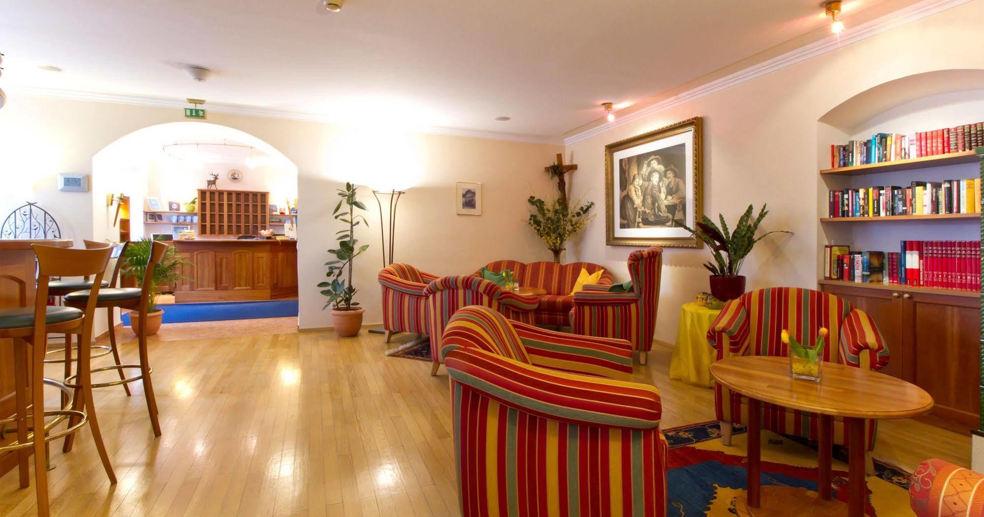 Hotel Weisser Hirsch Sankt Wolfgang im Salzkammergut Экстерьер фото